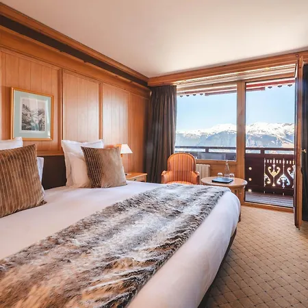 Carlina Hotel