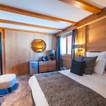 Hotel Le Carlina Courchevel 1850 5* Saint-Bon-Tarentaise