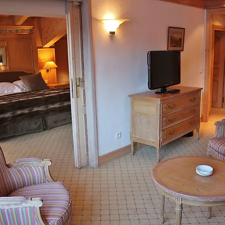 Le Carlina 1850 5* Куршевель