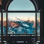 Hotel Le Carlina Courchevel 1850 5*