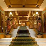 Hotel Hotel Le Carlina Courchevel 1850 5*