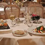 Hotel Hotel Le Carlina Courchevel 1850 5*