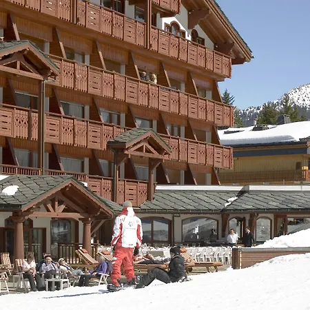 Hotel Le Carlina Courchevel 1850 Courchevel